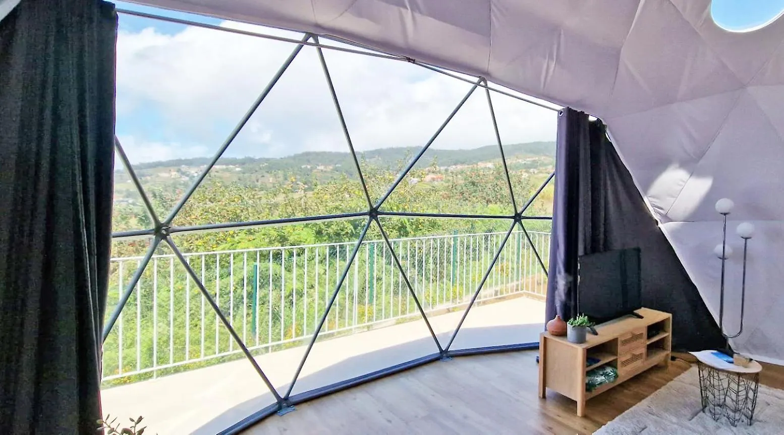豪华帐篷 VI Naturae Glamping 法亚·达·奥韦利亚